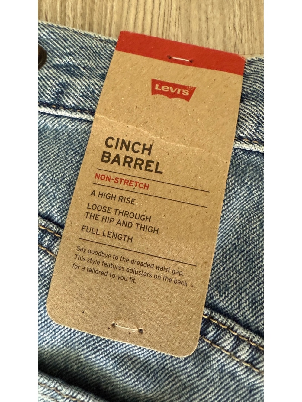 Levi’s Cinch Barrel Jeans Size 28 perfect wash NWT - Picture 3 of 8